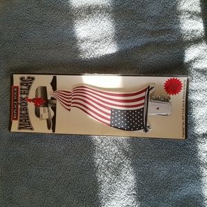 Pogonip Red, White, Blue Mailbox Flag